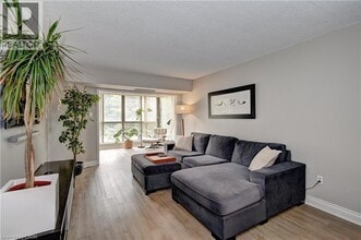 Building Photo - 265 Westcourt Pl