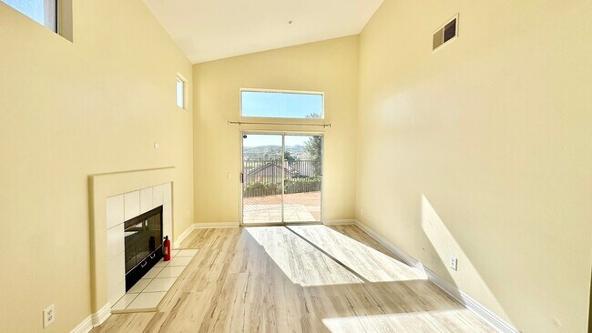 Foto del edificio - 5751 Galloway Pl