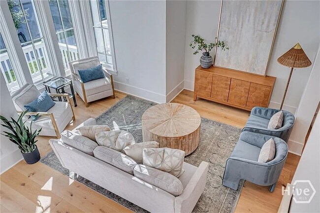 Foto del edificio - 304 W 38th St