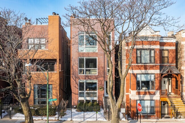 Foto del edificio - 1534 N Wood St