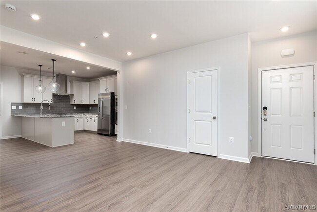 Foto del edificio - 13347 Coalfield Station Ln