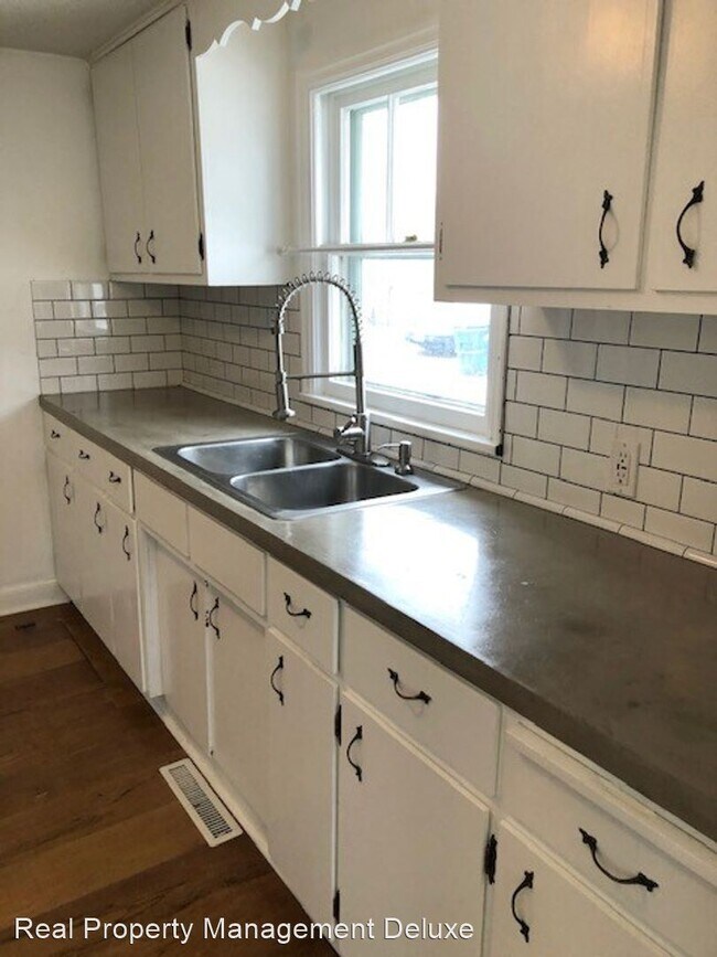 Foto del edificio - 2 br, 1 bath House - 511 J St NE