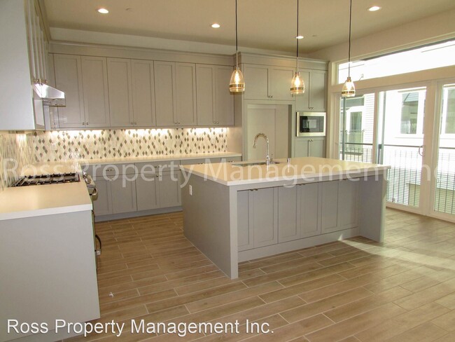 Foto del edificio - 2 br, 2.5 bath House - 184 Terraine Street
