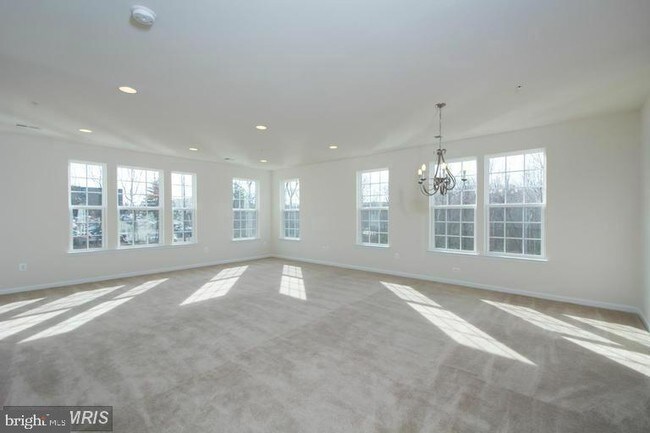 Building Photo - 14712 Mason Creek Cir