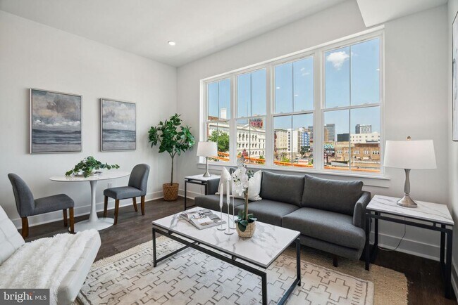 Foto del edificio - 813 N Broad St