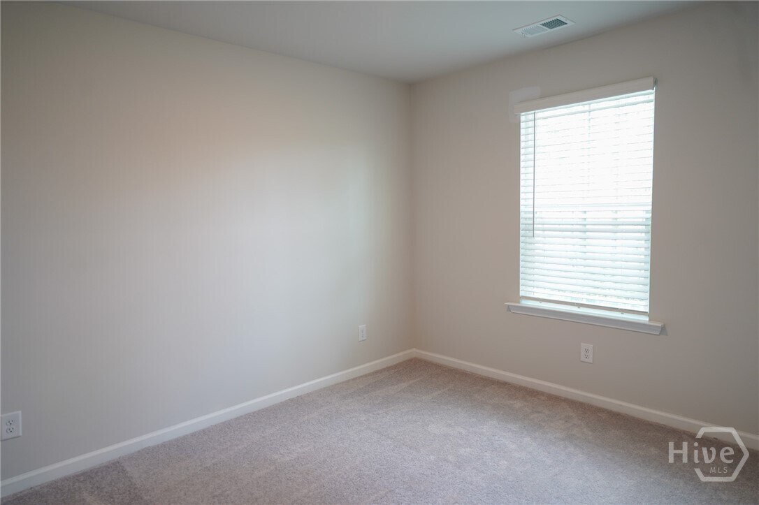 Foto del edificio - 111 Saltgrass Ln