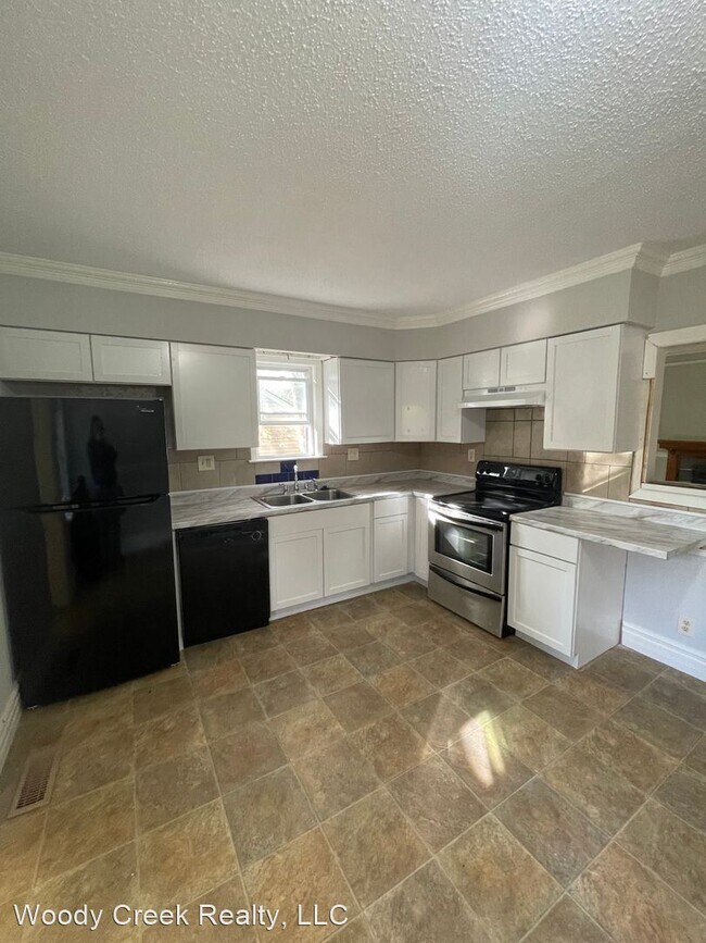 Foto del edificio - 2 br, 1 bath House - 2412 Brice St