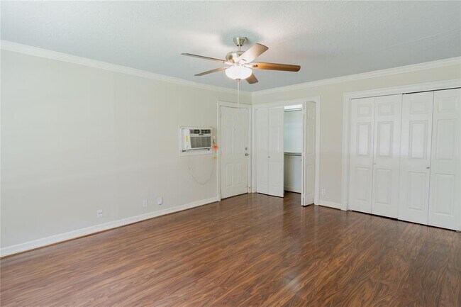 Foto del edificio - 731 Columbia St