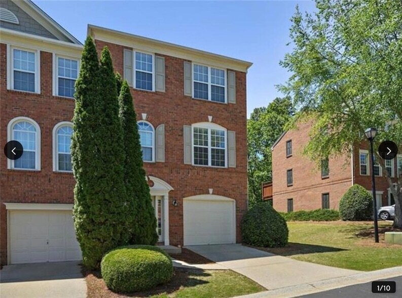 Primary Photo - 2072 Merrimont Way