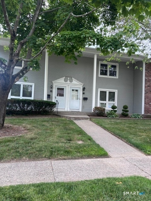 Building Photo - 14 Carriage Path N