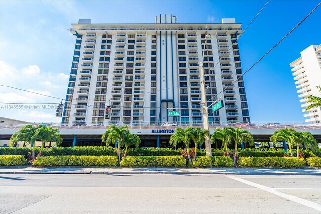 Foto del edificio - 1600 S Ocean Dr