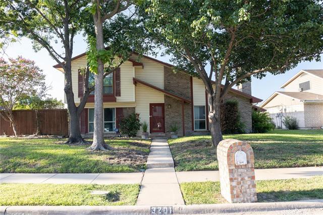 Building Photo - 3201 Tampa Dr