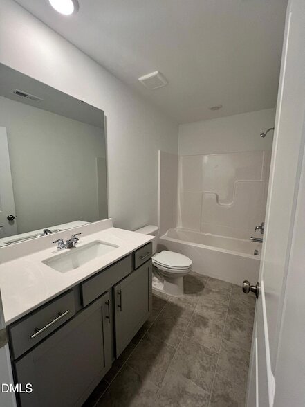 Foto del edificio - 2305 Oakwood Mdws Ct