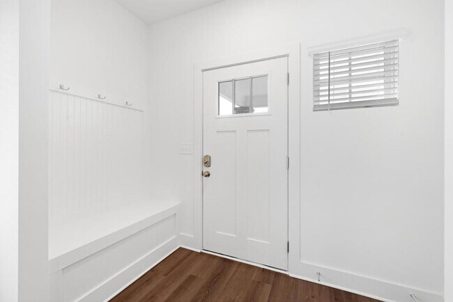Building Photo - One level home with 2 Car GARAGE and FENCE...