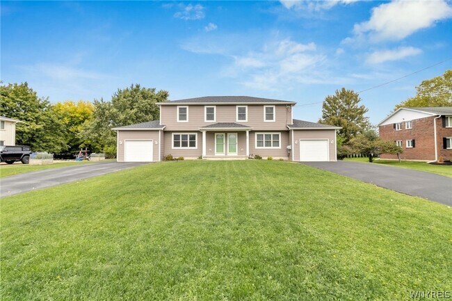 Foto del edificio - 940 Reserve Rd