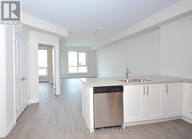 Photo du bâtiment - 150-150 Oak Park Blvd