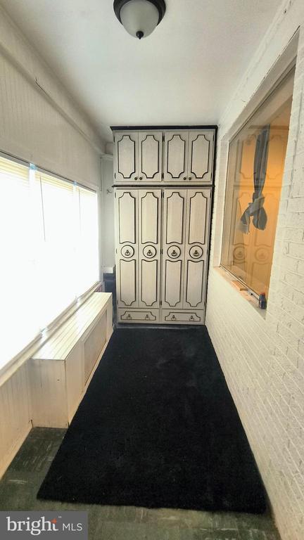 Building Photo - 2702 S 18th St