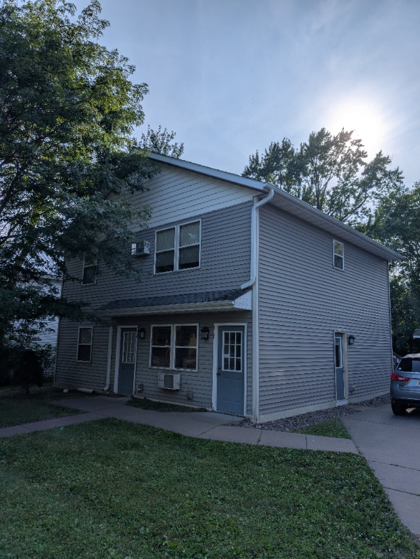 Building Photo - 516 Franklin St