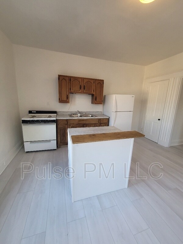 Foto del edificio - 3715 Park Ave