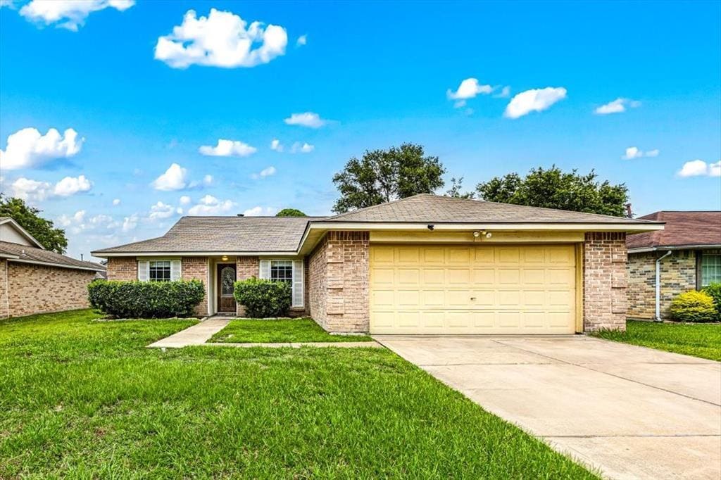 Primary Photo - 19438 Cypress Flower Dr