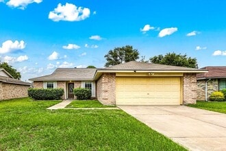 Building Photo - 19438 Cypress Flower Dr