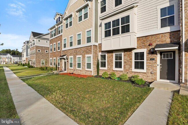 Foto del edificio - 4175 Brodie Pl