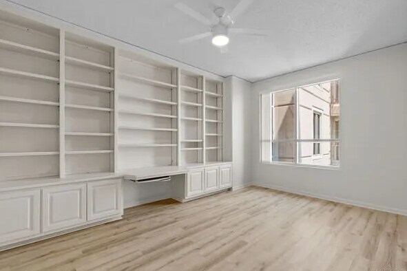 Foto del edificio - 1 Towers Park Ln