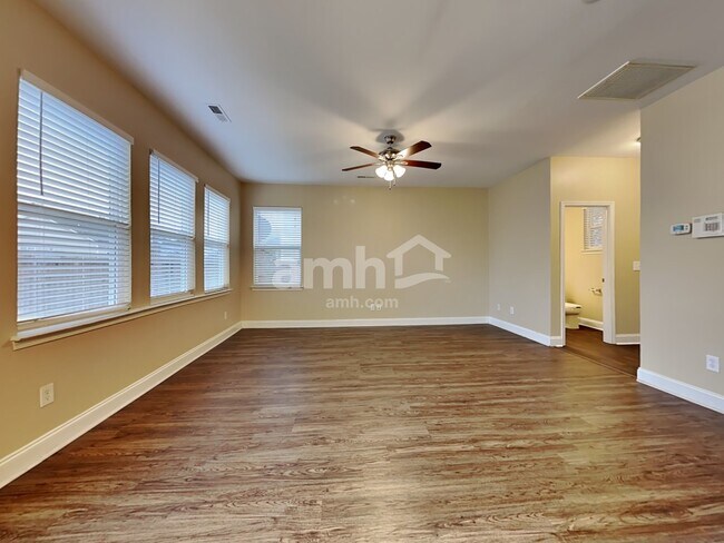 Building Photo - 269 Woodbrook Way