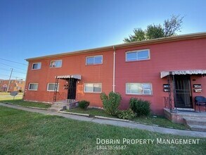 Building Photo - 2105 Phaup St