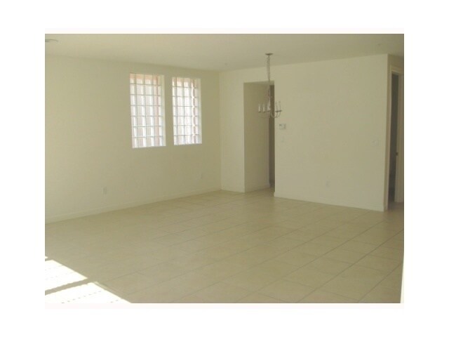 Foto del edificio - 1710 San Benito Way
