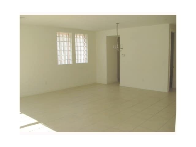 Building Photo - 1710 San Benito Way