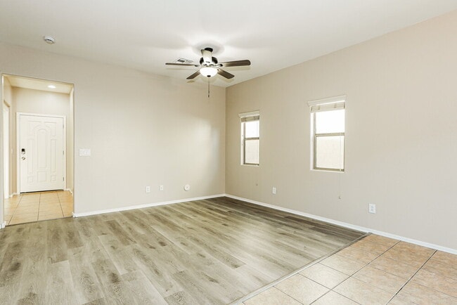 Building Photo - 4693 E Olney Ave