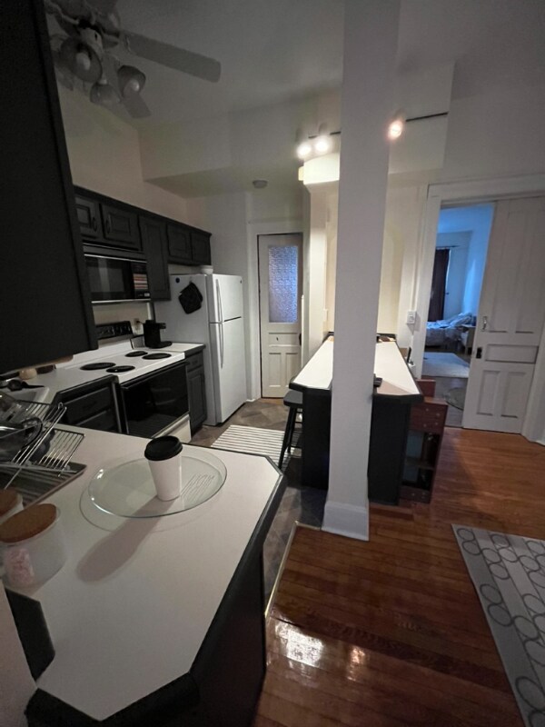 Building Photo - 354 Hudson Ave