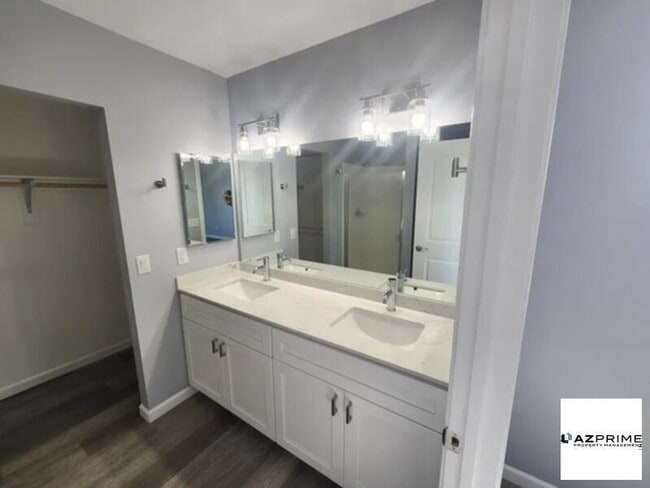 Foto del edificio - E Jackson