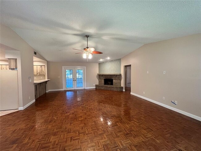 Building Photo - 122 Kaywood Dr