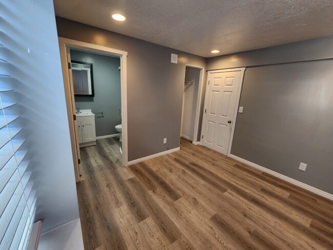 Foto del edificio - 9622 Elk Vista Ln