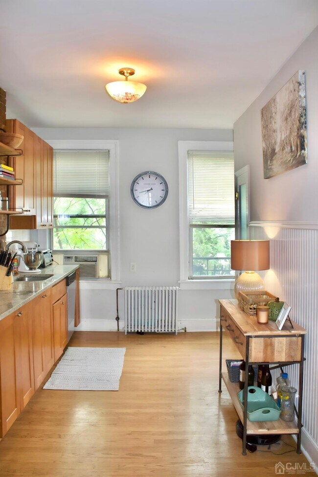 Foto del edificio - 126 Madison St