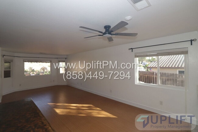 Building Photo - 23357 Glenn Ellen Way