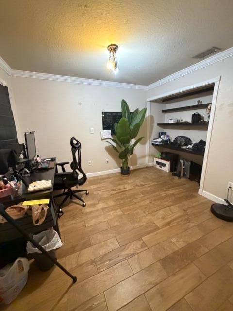 Foto del edificio - 15061 Norfolk Ln