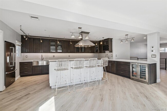 Foto del edificio - 71 Michigan St