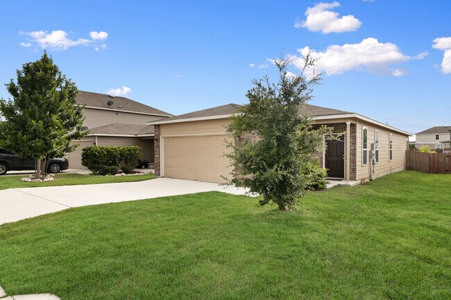Foto del edificio - 10719 Noble Canyon