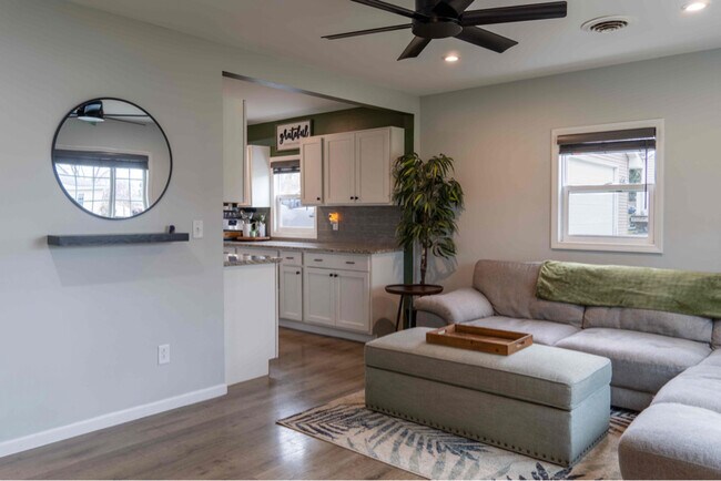 Foto del edificio - 186 Harrington Ave