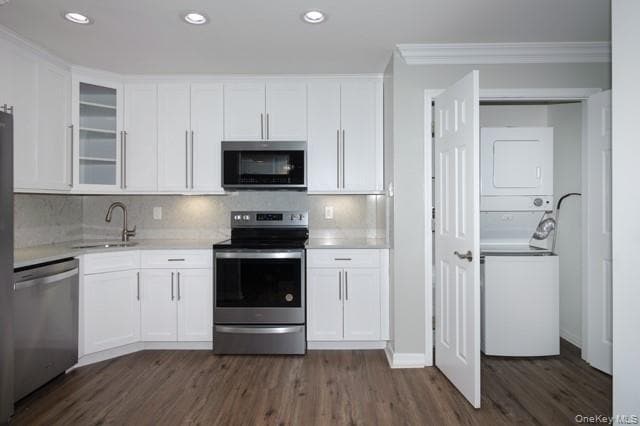 Building Photo - 465 New Hwy