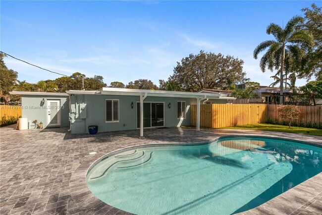 Foto del edificio - 3030 SW 21st Ct