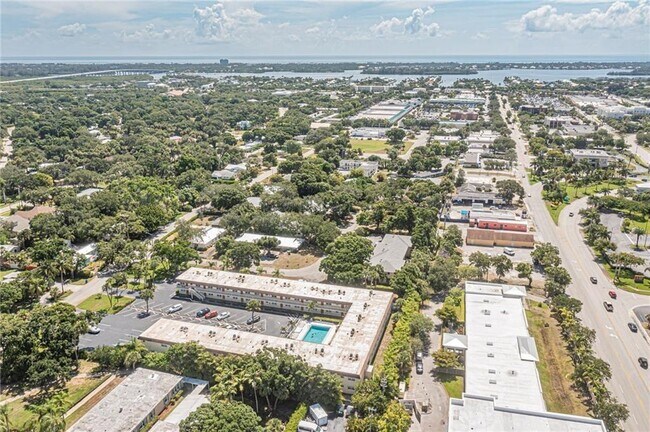 Foto del edificio - 923 22nd Pl