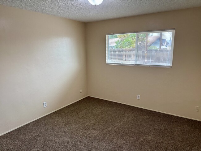 Bedroom #1 - 3312 N Chester Ave