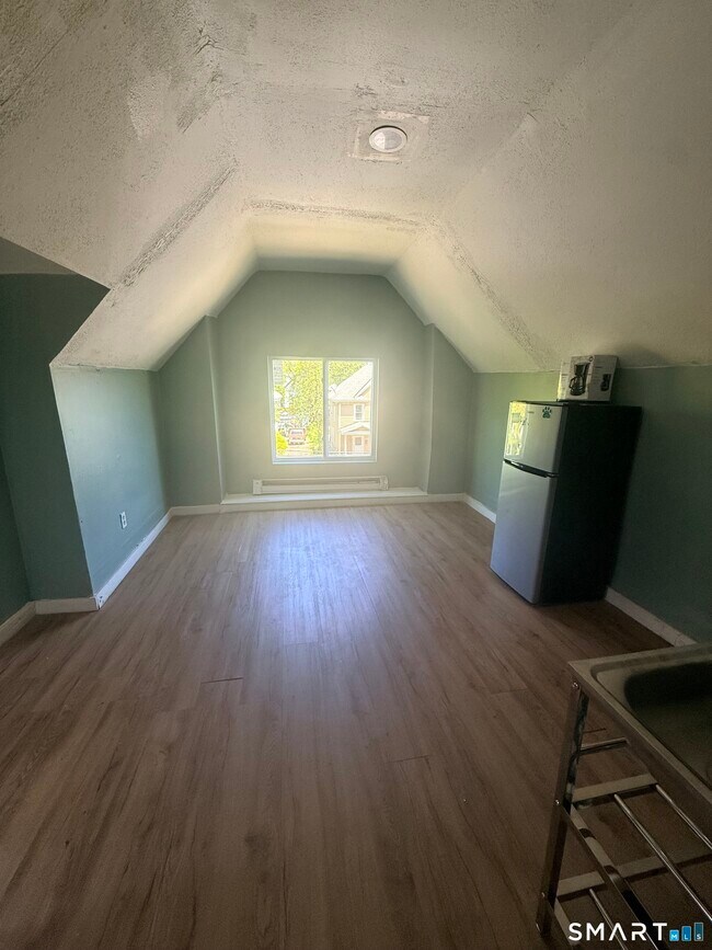 Foto del edificio - 254 Bassett St