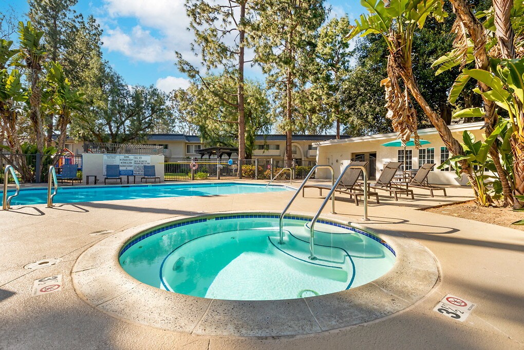 Hillcrest Park Apartments in Newbury Park, CA Westside Rentals