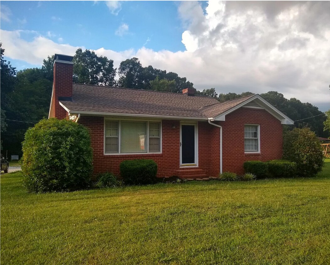 Foto principal - 6533 Lebanon Rd