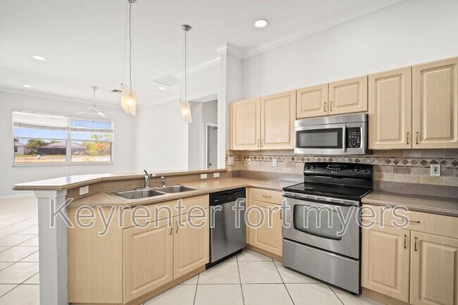 Building Photo - 1072 Port Orange Way